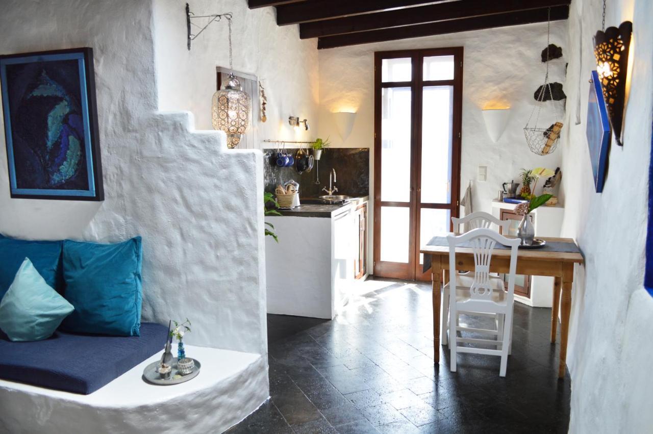 Stylish Getaway With Secluded Patio In Lava Finca Uga Exterior photo